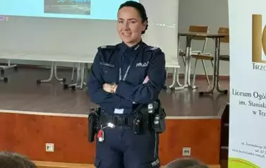 BEZPIECZNE WAKACJE - SPOTKANIE Z POLICJĄ 4