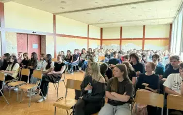 BEZPIECZNE WAKACJE - SPOTKANIE Z POLICJĄ 5