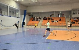 MISTRZOSTWA POWIATU W HALOWEJ PIŁCE NOŻNEJ 1