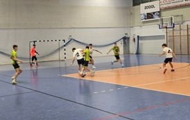 MISTRZOSTWA POWIATU W HALOWEJ PIŁCE NOŻNEJ 7