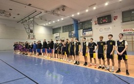 MISTRZOWIE POWIATU W KOSZYK&Oacute;WCE 13