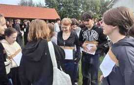 PIERWSZE KLASY RAZEM 16