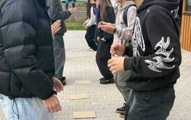 PIERWSZE KLASY RAZEM 22