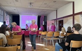 R&Oacute;ŻOWY PAŹDZIERNIK 6