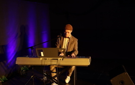 KONCERT AKUSTYCZNY ARKADIUSZA - ABSOLWENTA NASZEGO LO 6