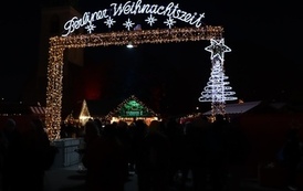 ŚWIĄTECZNA INTEGRACJA KLASY 3AB I 3C 18