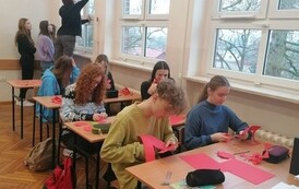 WALENTYKOWE PRZYGOTOWANIA W KL. III C 2