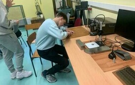 LABORATORIA Z WYTRZYMAŁOŚCI MATERIAŁ&Oacute;W 19