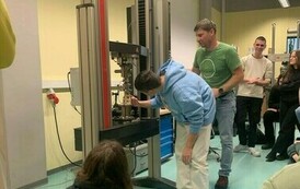 LABORATORIA Z WYTRZYMAŁOŚCI MATERIAŁ&Oacute;W 33