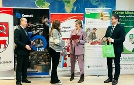 I M. W POWIATOWYM KONKURSIE JĘZYKA ANGIELSKIEGO 2