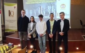 MISTRZOSTWA POWIATU W SZACHACH 3