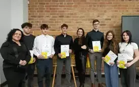 KOLEJNY SUKCES JĘZYKOWY 8