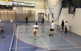 MISTRZOSTWA POWIATU W BADMINTONIE 25