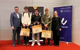 FINALIŚCI XIX OLIMPIADY WIEDZY KONSUMENCKIEJ 10