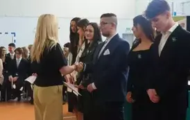 POŻEGNANIE ABSOLWENT&Oacute;W 2025 90