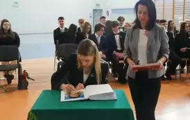 POŻEGNANIE ABSOLWENT&Oacute;W 2025 141