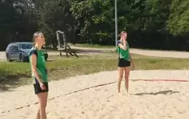 MISTRZOSTWA POWIATU W SIATK&Oacute;WCE PLAŻOWEJ - LICEALIADA - AWANS DZIEWCZĄT DO REJON&Oacute;W! 10