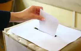 SZKOLNE PRAWYBORY PREZYDENCKIE 44