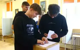 SZKOLNE PRAWYBORY PREZYDENCKIE 49