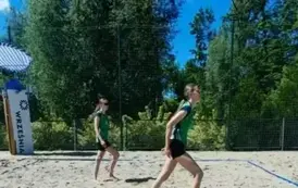 BRĄZ NA MISTRZOSTWACH WOJEW&Oacute;DZTWA W PIŁCE SIATKOWEJ PLAŻOWEJ 14
