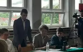 III SZKOLNA DEBATA OKSFORDZKA 8