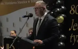 JUBILEUSZ 80-LECIA SZKOŁY ORAZ VII ZJAZD ABSOLWENT&Oacute;W 45